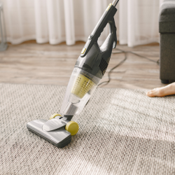Carpet cleaner (Requires 1 Additional Movers)