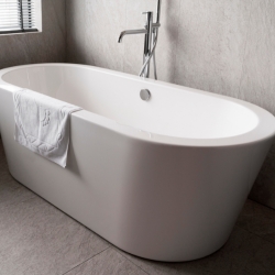 Bath tub (Requires 2 Additional Movers)
