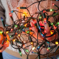 Christmas lights (Requires 1 Additional Movers)